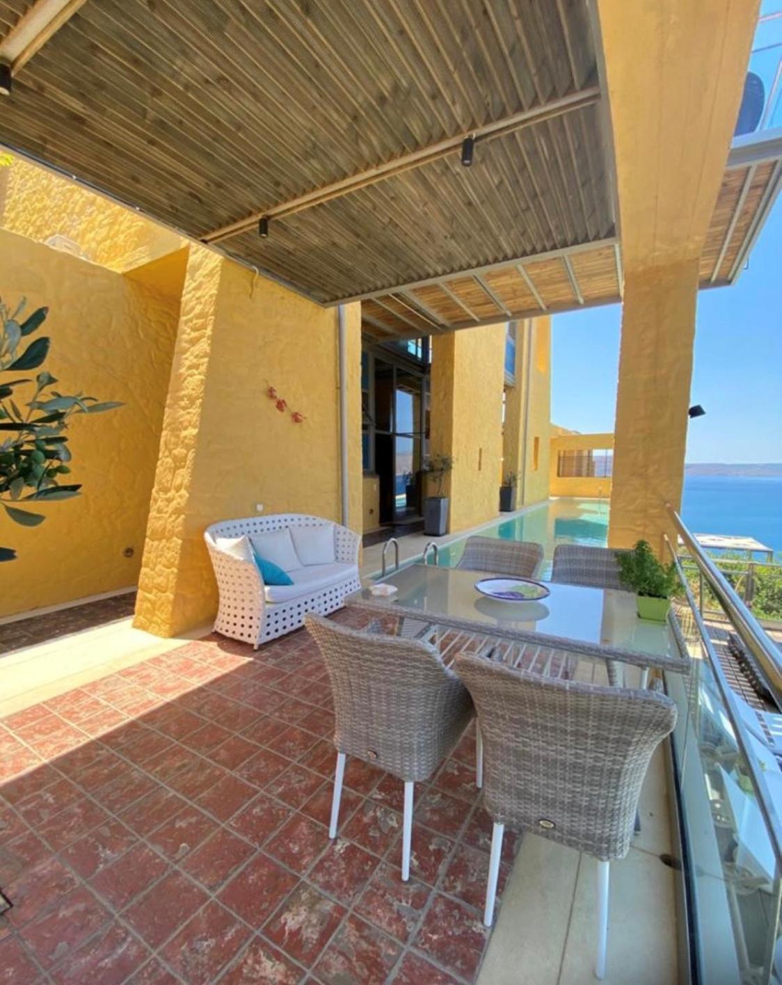 Beachfront Ravdoucha Epavlis Eleni Villa - Pool, Hot Tub, Gym, Sauna, Private Parking, Wifi Chania  ภายนอก รูปภาพ
