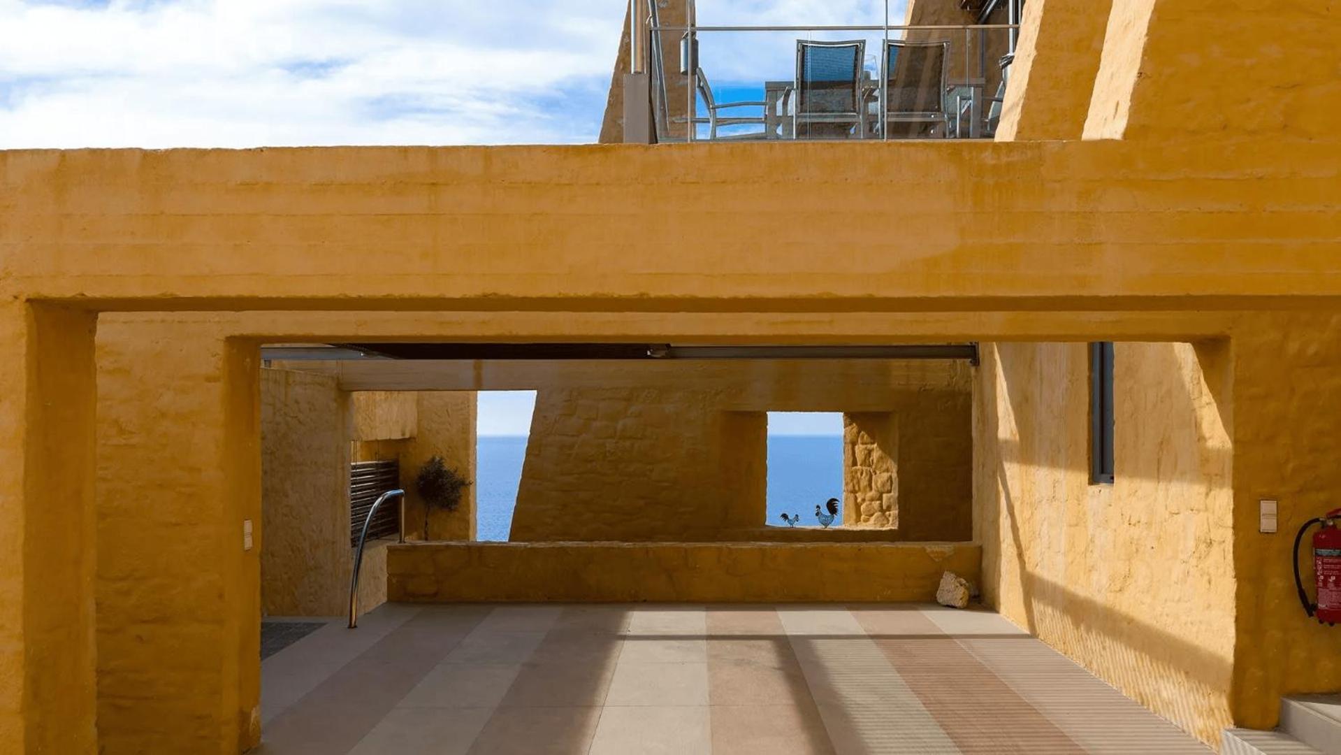 Beachfront Ravdoucha Epavlis Eleni Villa - Pool, Hot Tub, Gym, Sauna, Private Parking, Wifi Chania  ภายนอก รูปภาพ